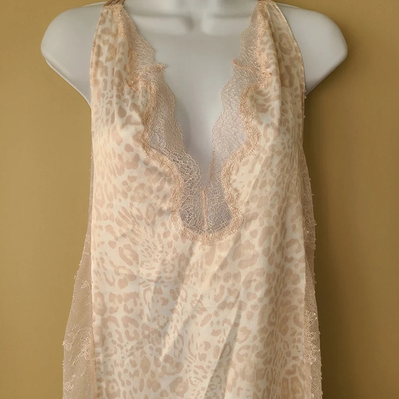Victoria's secret lace slip size M Animal Print - Picture 2 of 9